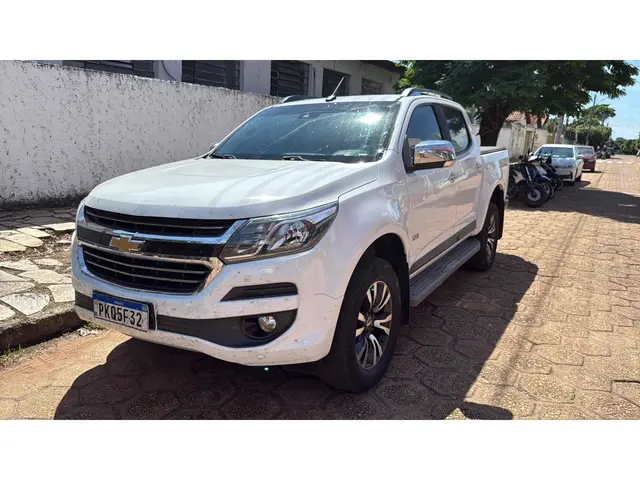 Carro Chevrolet S10 Cabine Dupla 2018 S10 2.5 ECOTEC SIDI LTZ 4x2 (Cabine Dupla) (Aut)