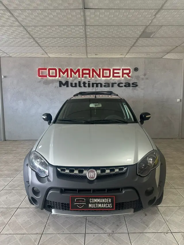 Carro Fiat Palio Weekend 2014 Adventure Locker 1.8 8V (Flex)