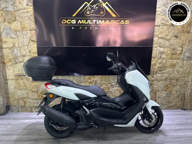 Moto Yamaha NMax 2022 160 ABS