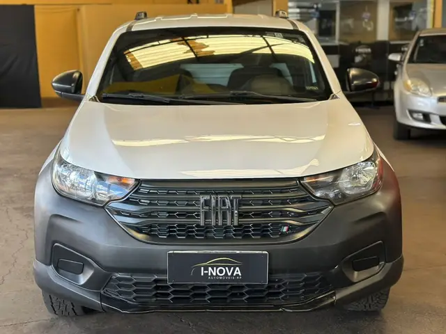 Carro Fiat Strada 2023 Endurance 1.4 Cabine Plus (Flex)