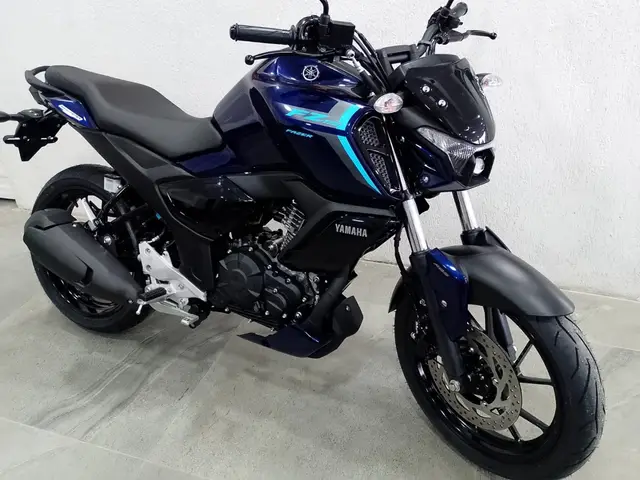 Moto Yamaha Fazer FZ15 2026 ABS