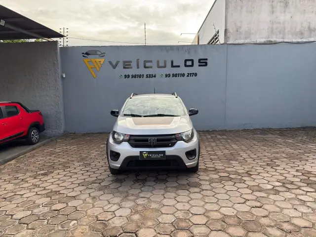 Carro Fiat Mobi 2024 Trekking 1.0