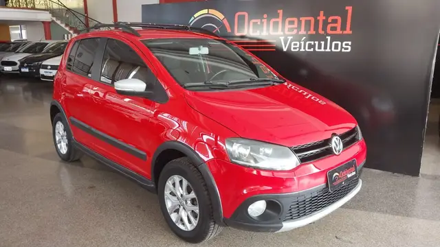 Carro Volkswagen CrossFox 2014 I-Motion 1.6 VHT (Flex)