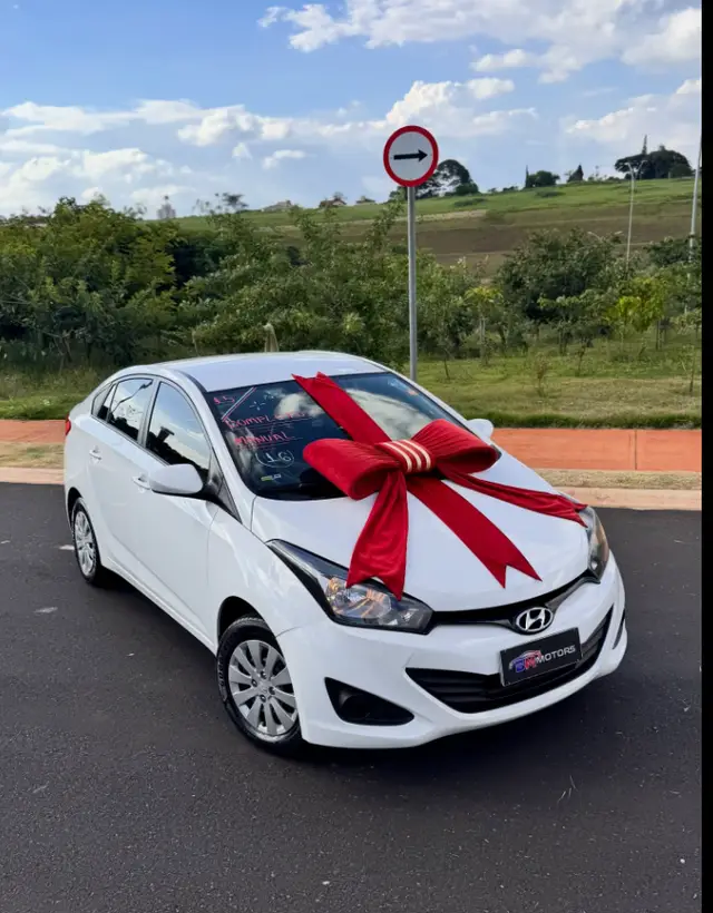 Carro Hyundai HB20 2015 1.6 Comfort Plus (Flex)