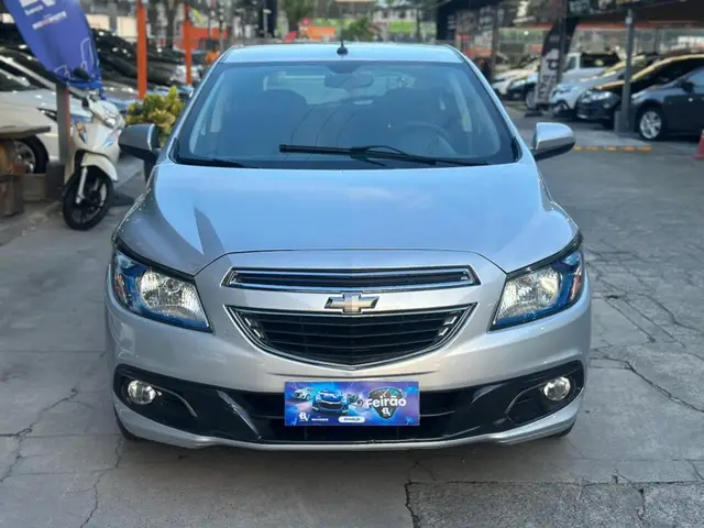 Carro Chevrolet Onix 2016 1.4 LTZ SPE/4