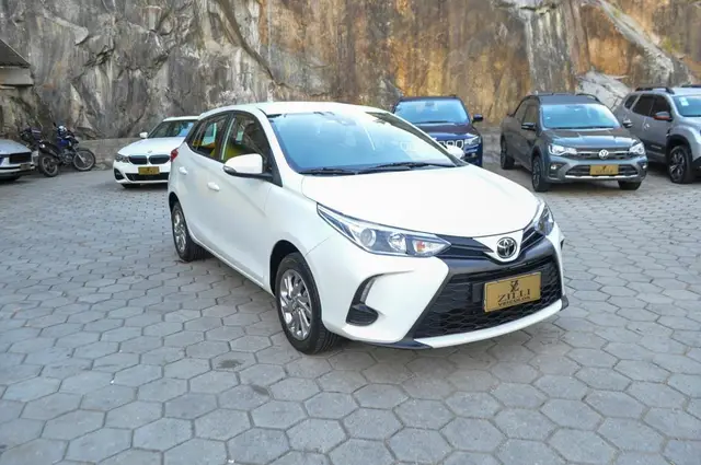 Carro Toyota Yaris 2023 XS 1.5 (Flex) (Aut)
