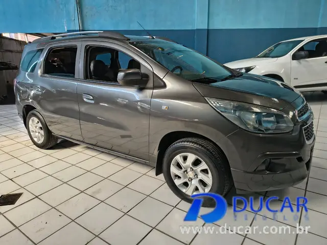 Carro Chevrolet Spin 2014 LTZ 7S 1.8 (Flex)