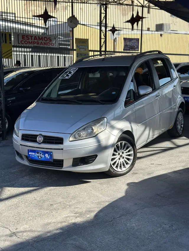 Carro Fiat Idea 2013 Essence 1.6 16V E.TorQ (Flex)