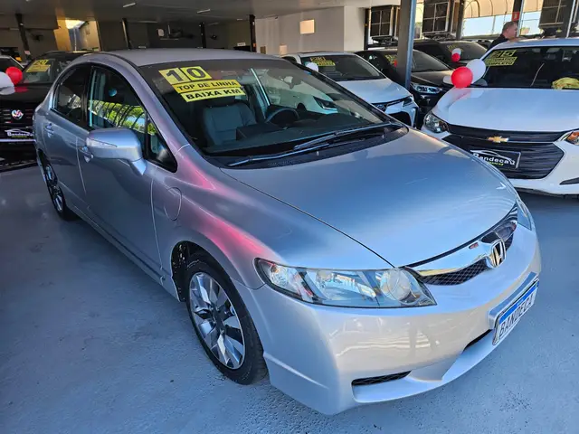 Carro Honda Civic 2010 New  LXL 1.8 16V i-VTEC (Flex)