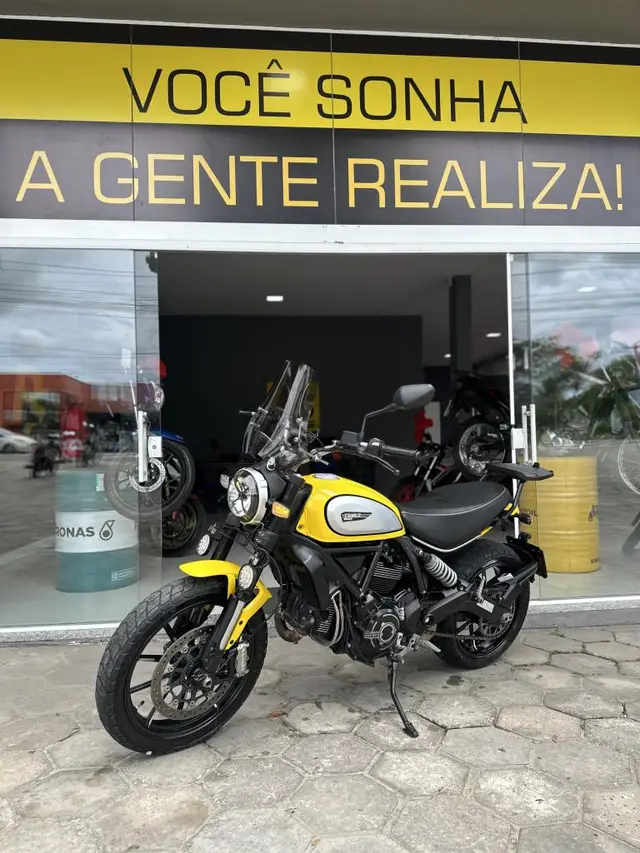 Moto Ducati Scrambler 2020 ICON 800cc