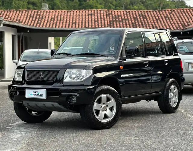 Carro Mitsubishi Pajero TR4 2006 2.0 16V Long Range (aut)