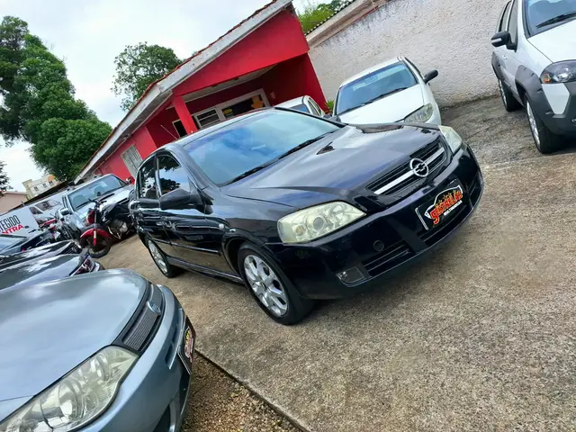 Carro Chevrolet Astra Hatch 2011 Advantage 2.0 (Flex)