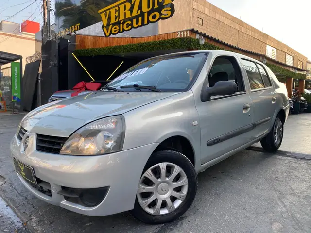 Carro Renault Clio Sedan 2008 Authentique 1.0 16V (flex)