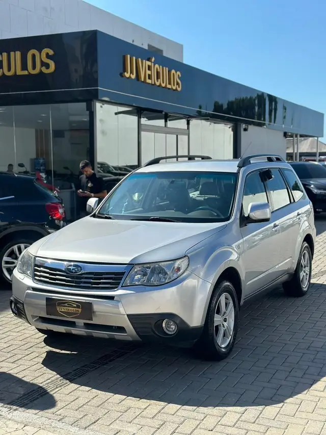 Carro Subaru Forester 2010 LX 4x4 2.0 16V
