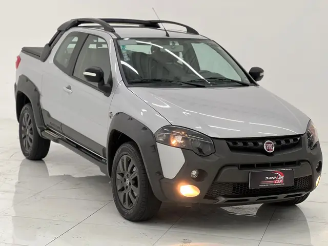 Carro Fiat Strada 2017 Adventure 1.8 16V (Flex) (Cabine Dupla)