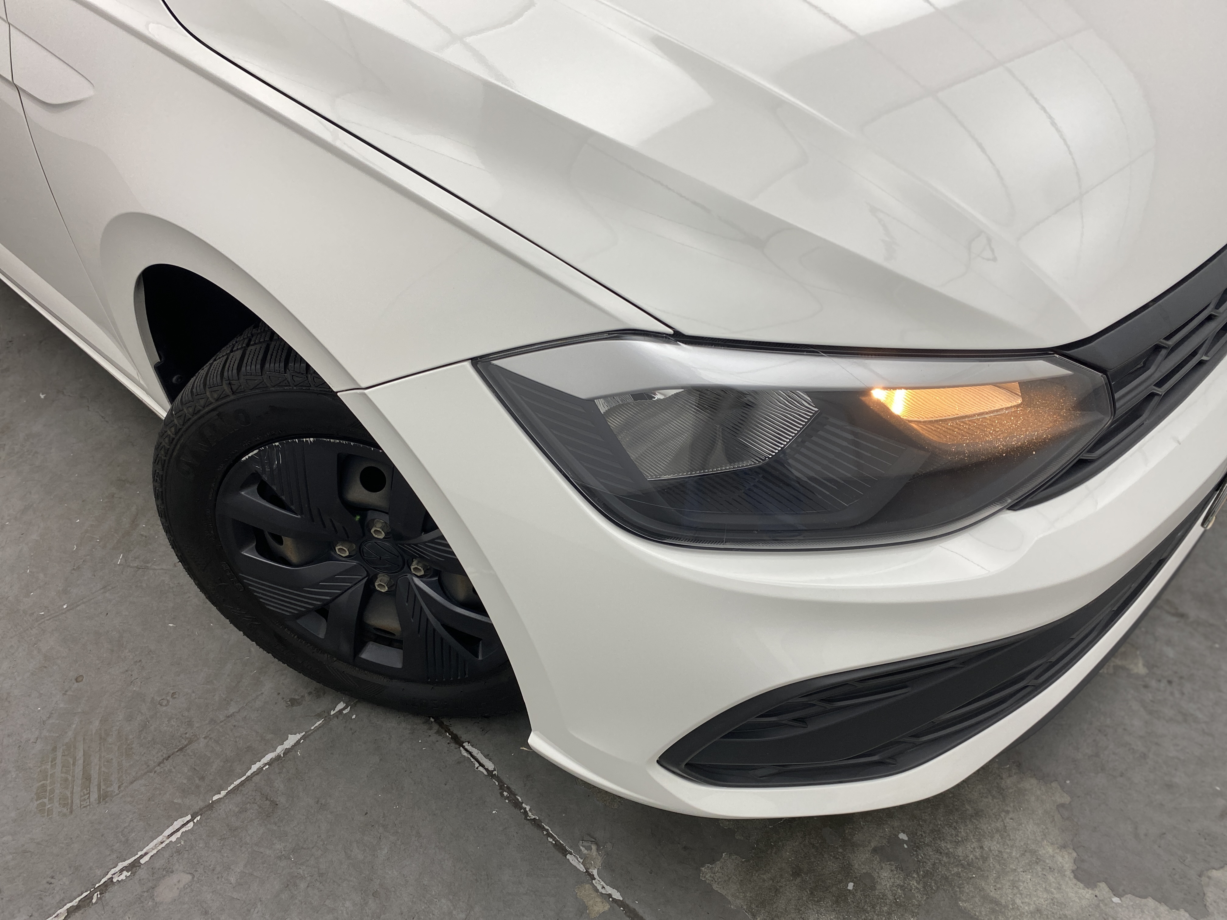 vw - volkswagen polo track 1.0 flex 12v 5p