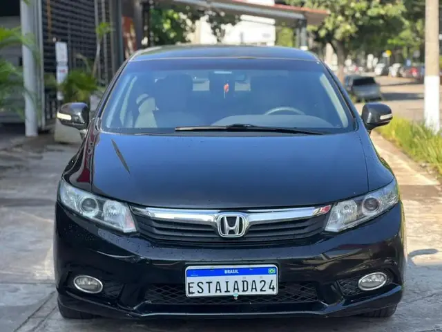 Carro Honda Civic 2014 LXS 1.8 i-VTEC (Aut) (Flex)