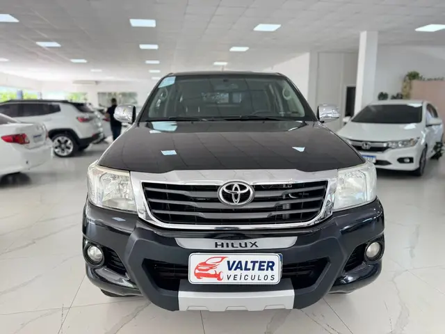 Carro Toyota Hilux Cabine Dupla 2015 Hilux 2.7 SR CD 4x2 (Flex) (Aut)