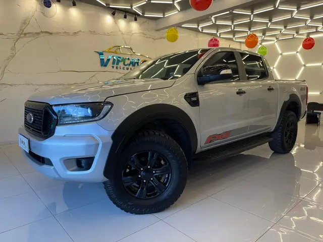 Carro Ford Ranger Cabine Dupla 2023 FX4 3.2 Turbodiesel 20V 4x4 (Aut)