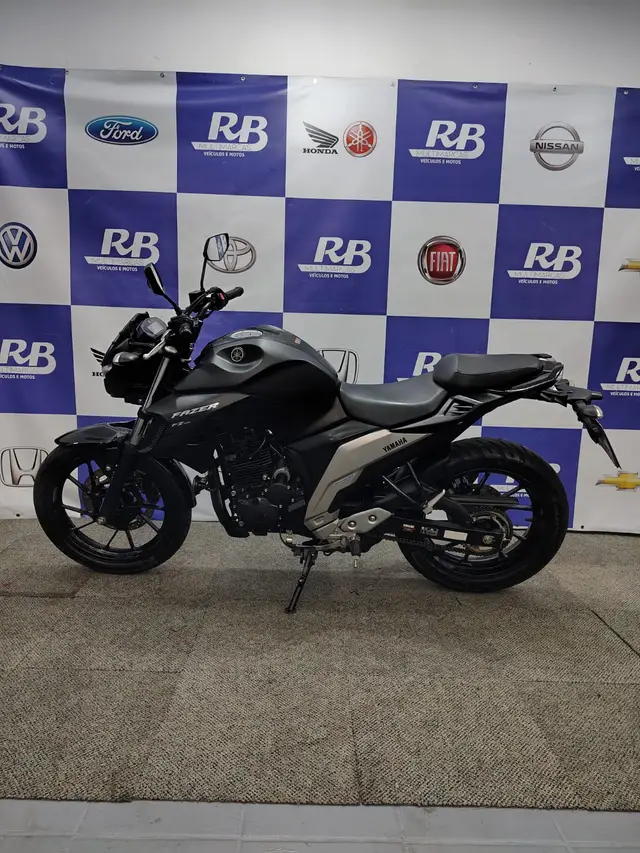 Moto Yamaha Fazer FZ25 2023 ABS