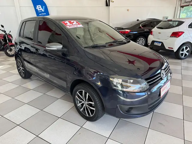 Carro Volkswagen Fox 2012 1.6 VHT Rock in Rio (Flex)