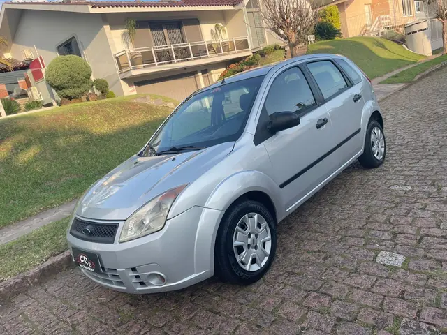 Carro Ford Fiesta Hatch 2008 1.0 (Flex)