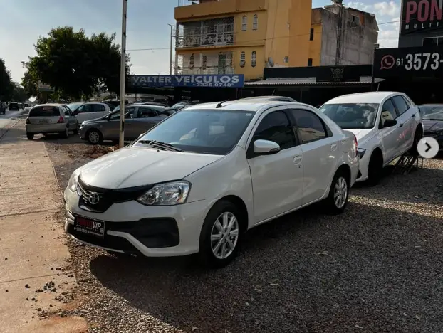 Carro Toyota Etios Sedan 2019 X Plus 1.5 (Aut) (Flex)