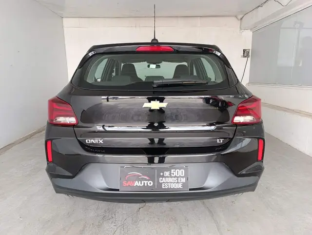 Carro Chevrolet Onix 2024 LT 1.0