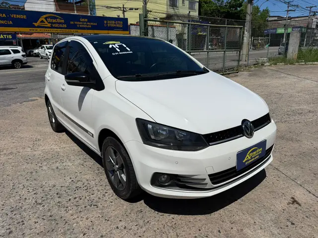 Carro Volkswagen Fox 2017 1.6 MSI Run (Flex)