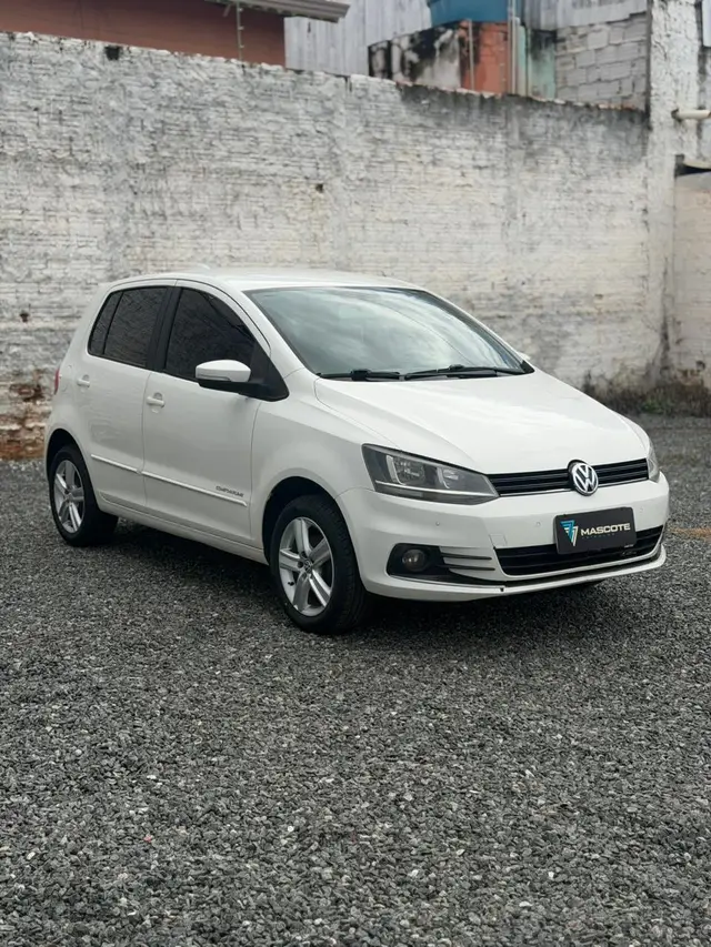 Carro Volkswagen Fox 2016 1.6 MSI Comfortline (Flex)