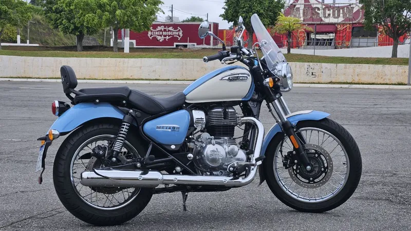Royal Enfield Meteor 350: 5 motivos para compar e 5 motivos para fugir