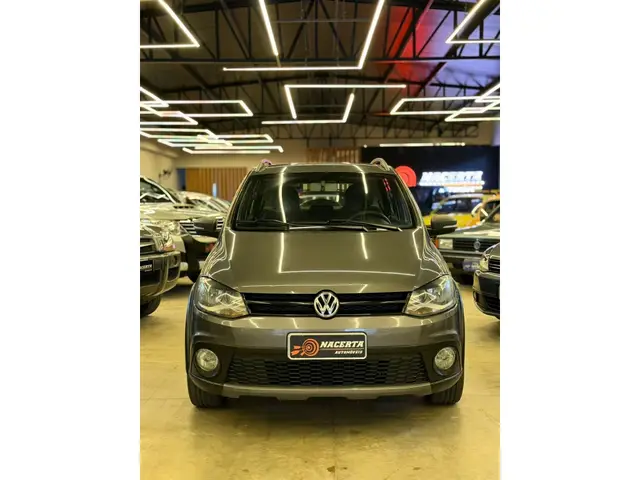 Carro Volkswagen CrossFox 2012 1.6 VHT (Flex)