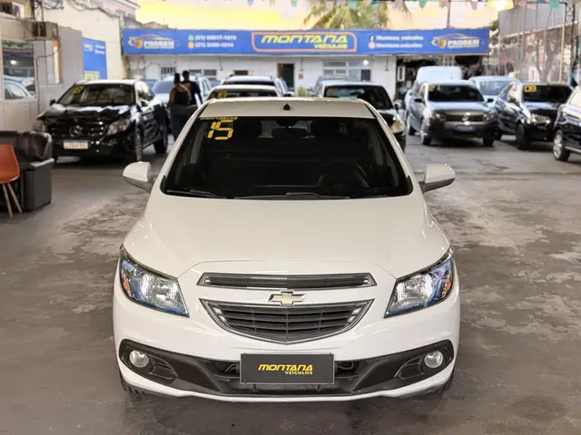Carro Chevrolet Onix 2015 1.4 LTZ SPE/4 (Aut)