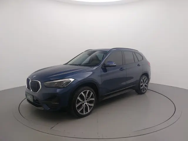 Carro BMW X1 2022 sDrive20i 2.0 Turbo (Aut.)