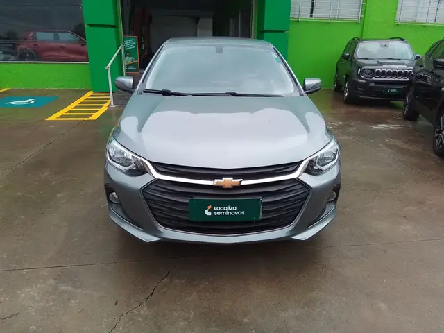Carro Chevrolet Onix Plus 2024 LT 1.0