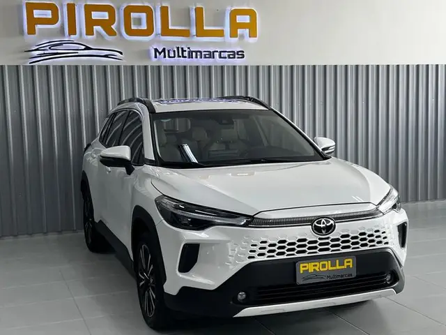 Carro Toyota Corolla Cross 2025 XRX 2.0