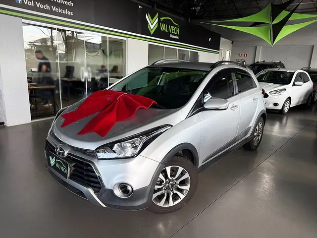 Carro Hyundai HB20X 2017 Style 1.6 (Flex)