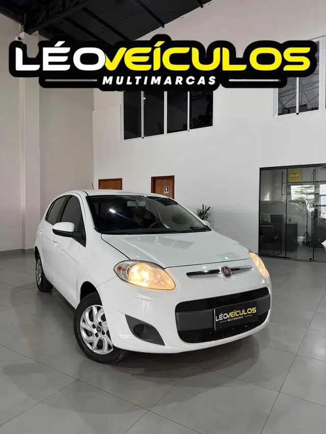 Carro Fiat Palio 2017 Attractive 1.0 Evo (Flex)