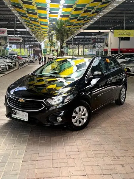 Carro Chevrolet Onix 2019 1.0 LT SPE/4