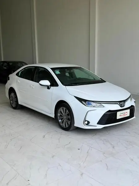 Carro Toyota Corolla 2022 XEi 2.0 Flex 16V Aut.