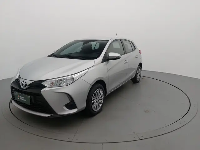 Carro Toyota Yaris Sedan 2023 XL 1.5 (Flex) (Aut)