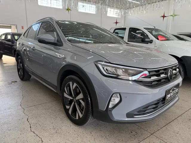 Carro Volkswagen Nivus 2024 Highline 200 TSI