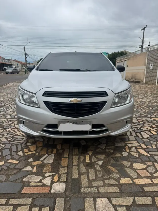 Carro Chevrolet Onix 2018 1.0 Joy SPE/4