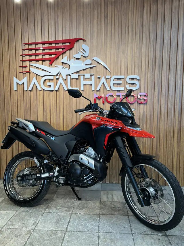 Moto Yamaha XTZ 250 Lander 2025 Connected