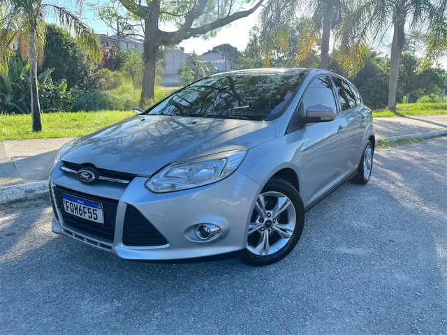 Carro Ford Focus Hatch 2014 S 1.6 16V TiVCT PowerShift