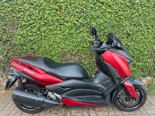 Moto Yamaha XMax 2021 250 (ABS)