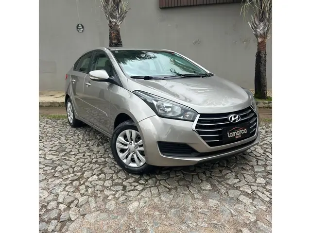 Carro Hyundai HB20S 2018 1.6 Comfort Plus (Flex)