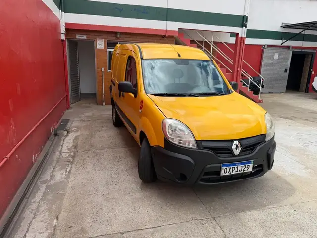 Carro Renault Kangoo Express 2015 1.6 16V Com Porta Lateral(Flex)