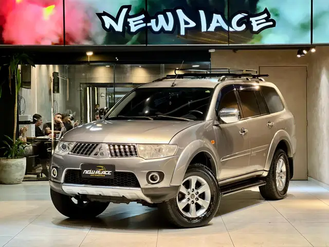 Carro Mitsubishi Pajero Dakar 2012 3.2 4WD (Aut)