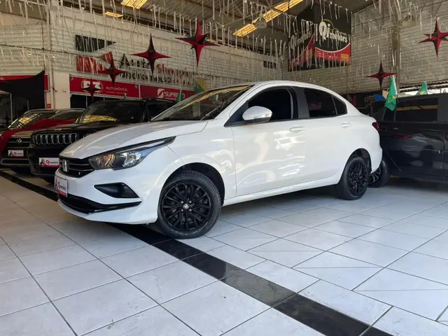 Carro Fiat Cronos 2024 Drive 1.3